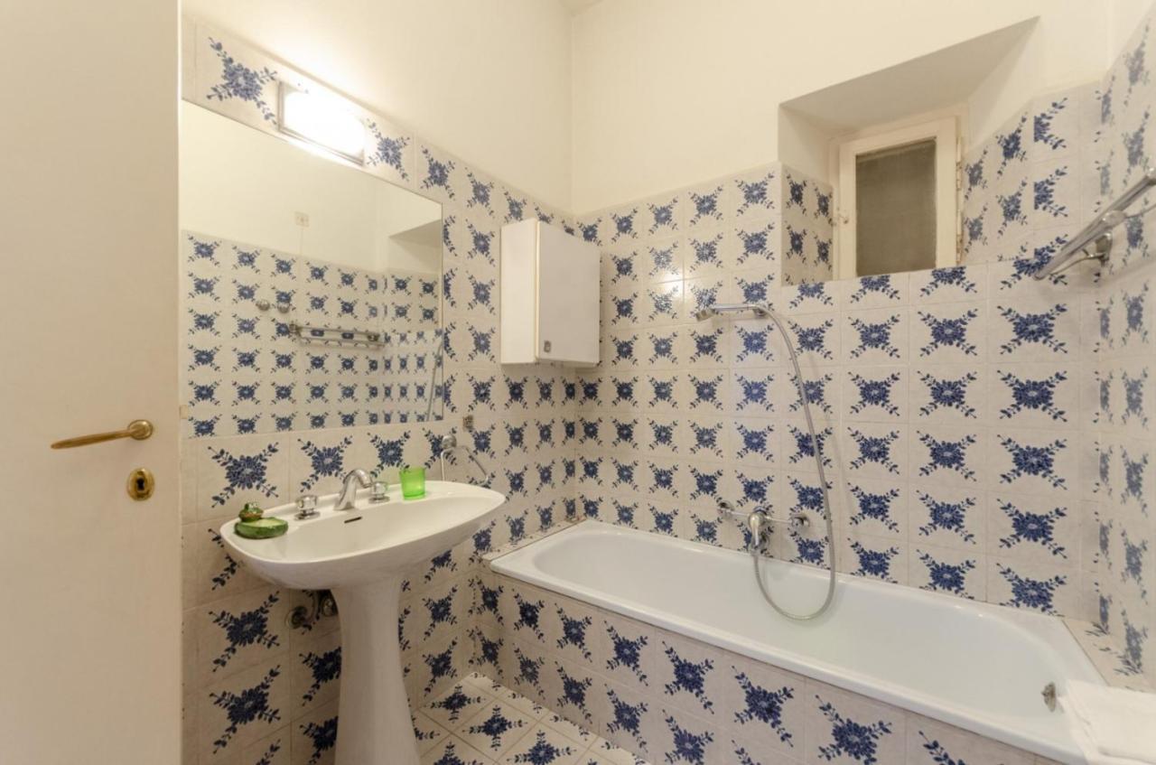 Joivy Apt With Amazing Sea View And Patio, Next To Port Of Rapallo Bagian luar foto